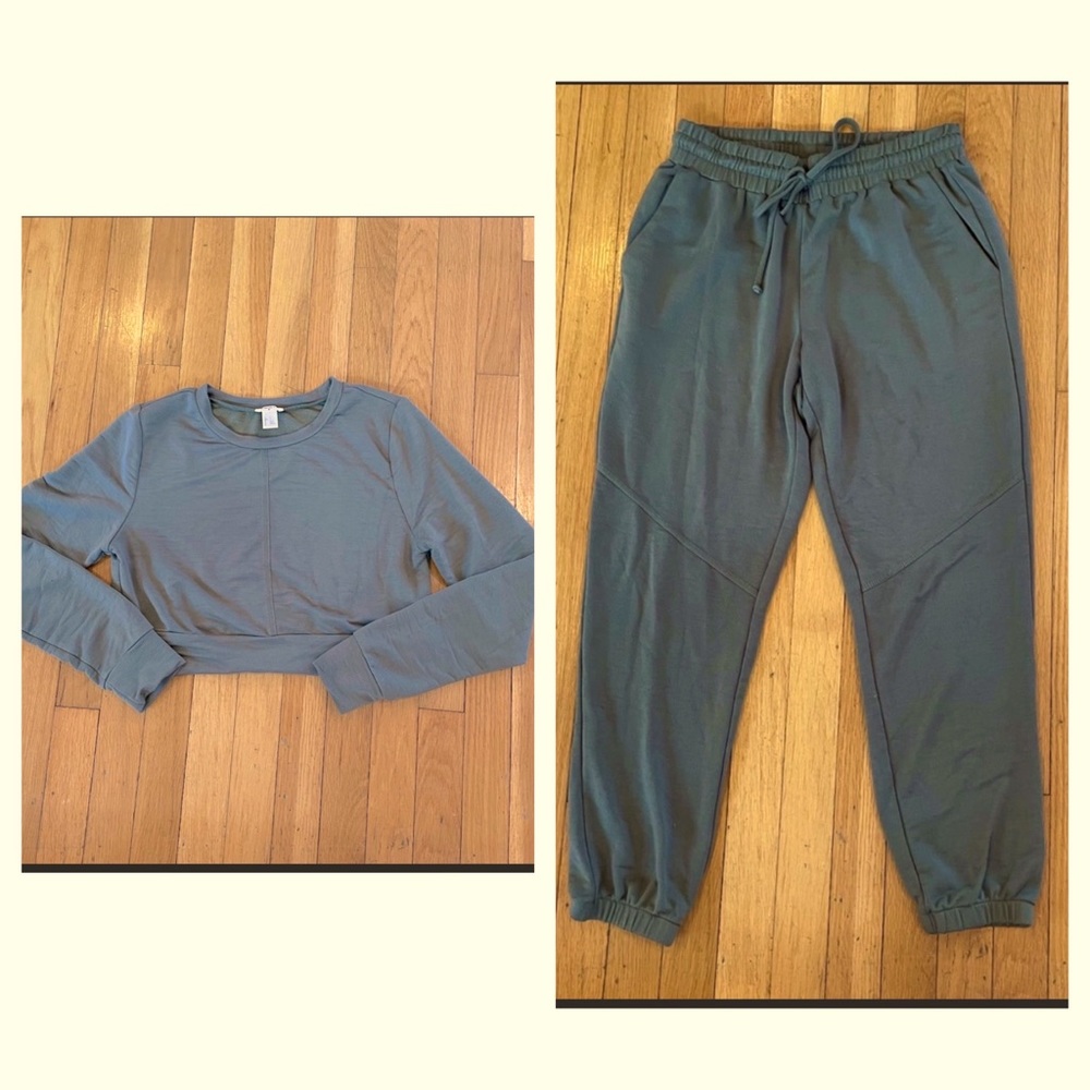 Forever 21 matching sweat set EUC